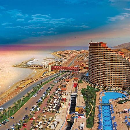 Porto Sokhna Pyramids Apartments Powered By Amer-Group Family Only Αΐν Σούχνα Εξωτερικό φωτογραφία