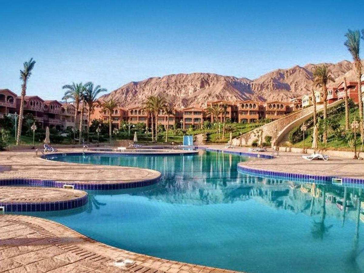 Porto Sokhna Pyramids Apartments Powered By Amer-Group Family Only Αΐν Σούχνα Εξωτερικό φωτογραφία