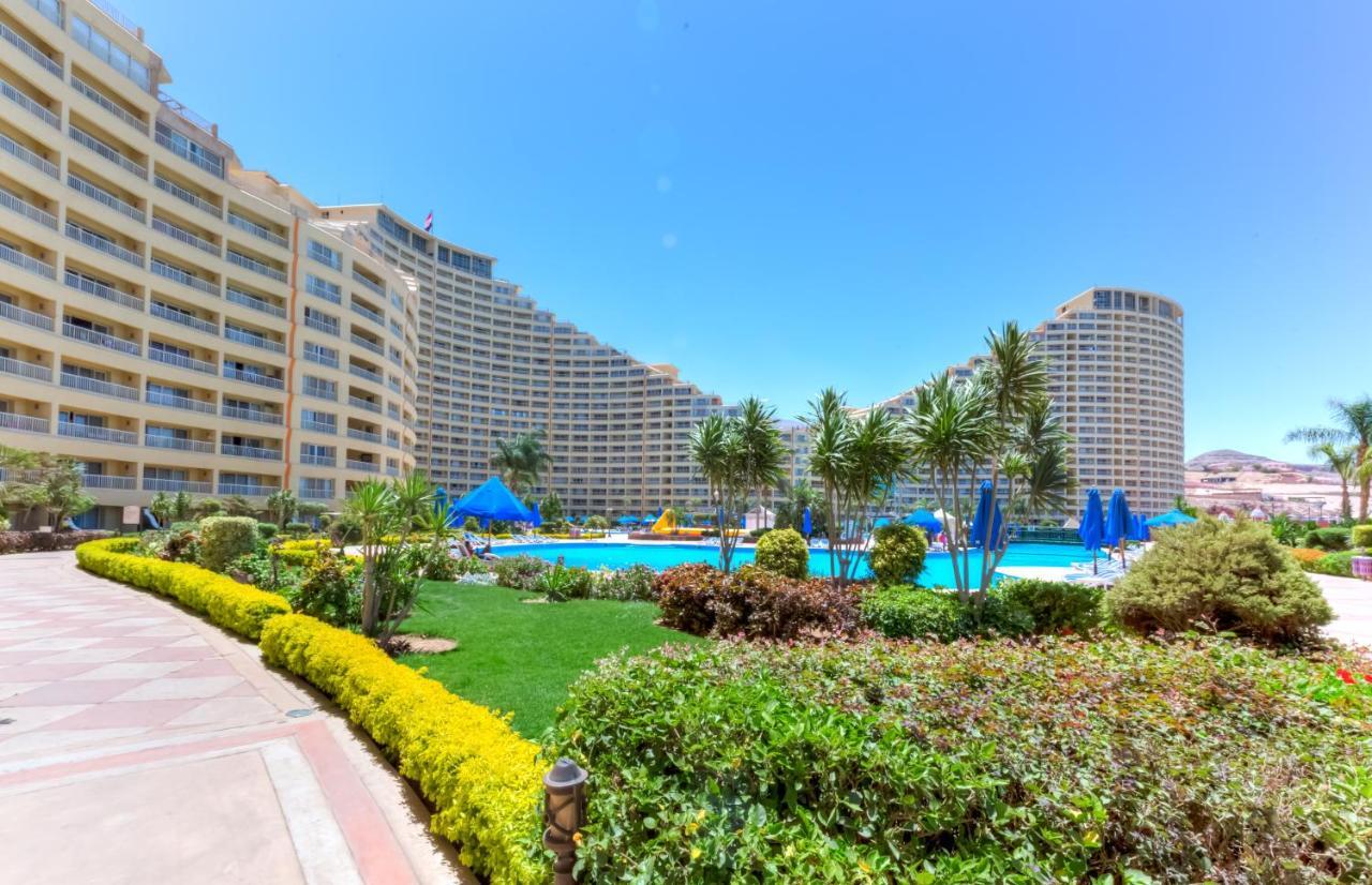 Porto Sokhna Pyramids Apartments Powered By Amer-Group Family Only Αΐν Σούχνα Εξωτερικό φωτογραφία